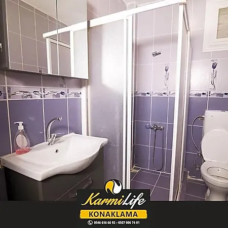 Отель Karmilife
